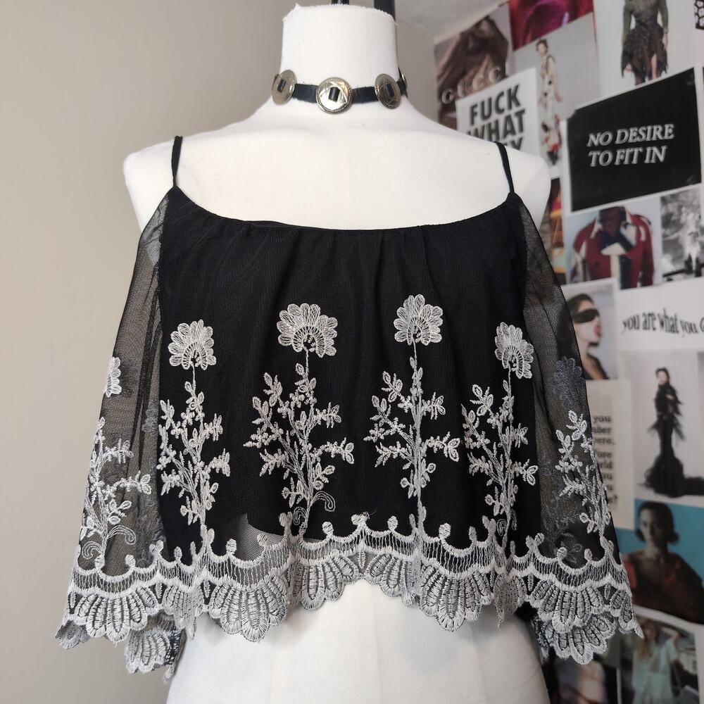 Embroidered Lace Boho Overlay Cami Crop Top - Picture 1 of 4